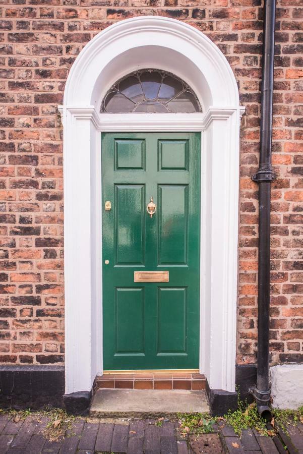 Georgian Terrace, Chester Bagian luar foto